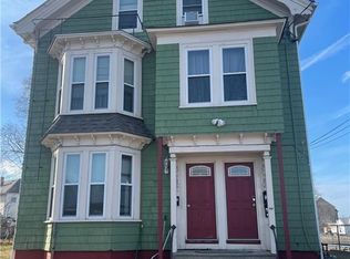 95 Mulberry St, Pawtucket, RI 02860