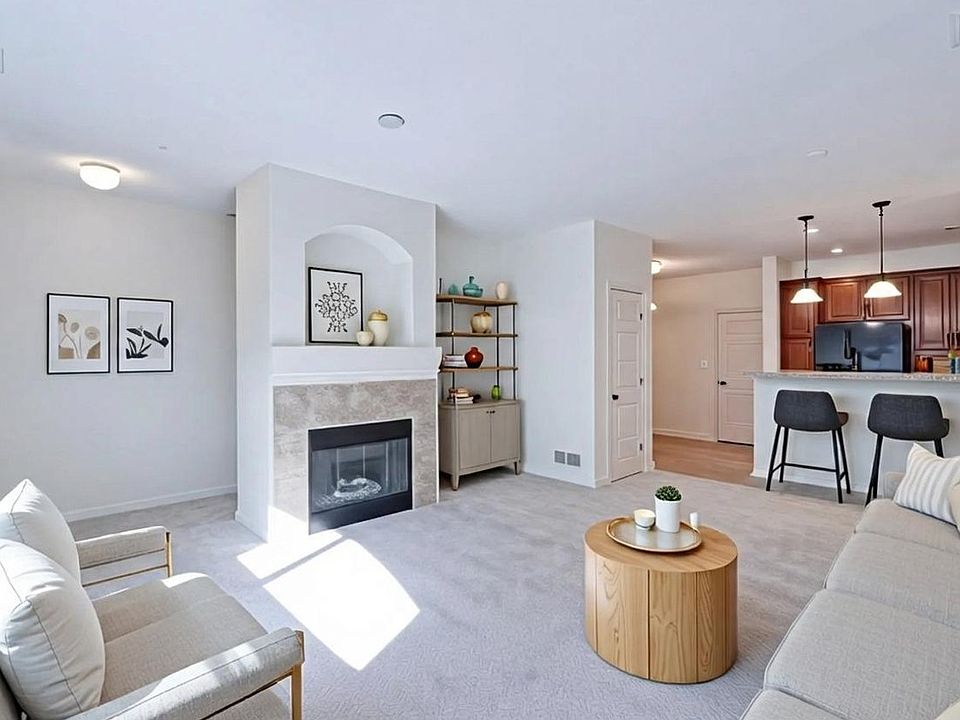 1st image of 11207 Osage Cir #B