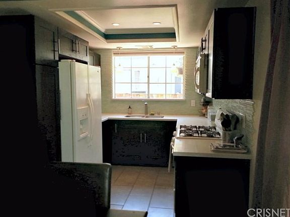 5th image of 22040 Gault St Unit 47
