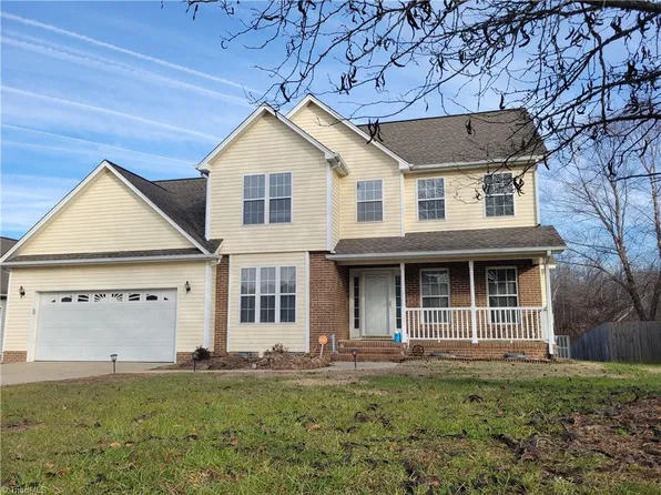 531 Fernway Dr, Burlington, NC 27217