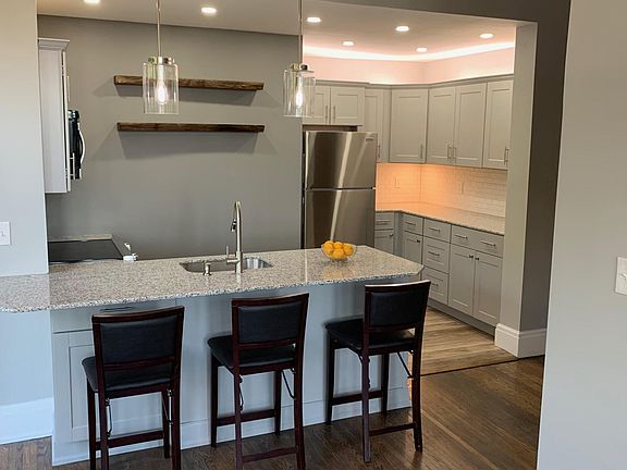 5th image of 50 Grove Dr APT 2A