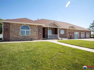 210 W 9th St, Cortland, NE 68331