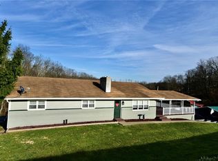 16016 Roses Run Rd, Salineville, OH 43945