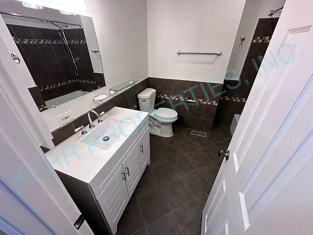 1160 NW Bella Vista Pl — Photo 12