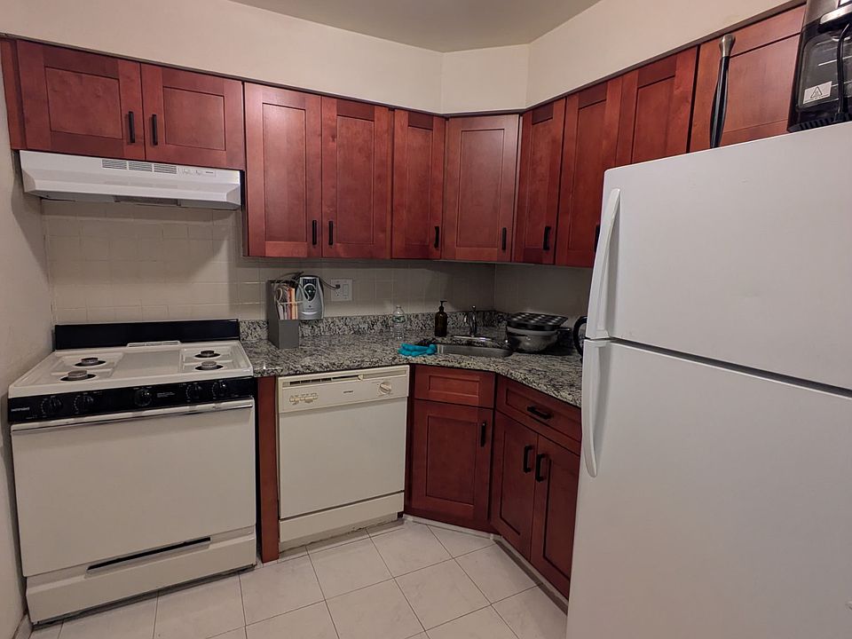 1st image of 205 Orchard St APT A2