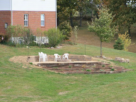 4th image of 5036 Old Hunt Ln