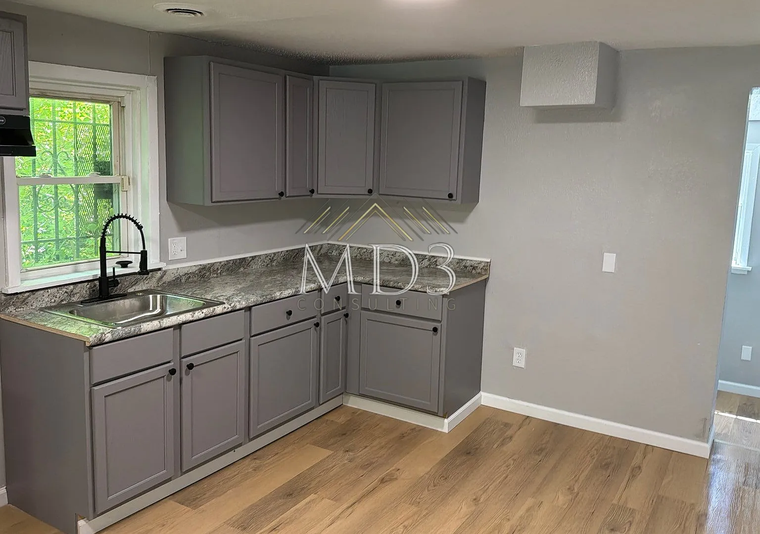2 bed, 795 sqft, $1,000 — Photo 4