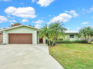 3035 SE Glasgow Drive, Stuart, FL 34997