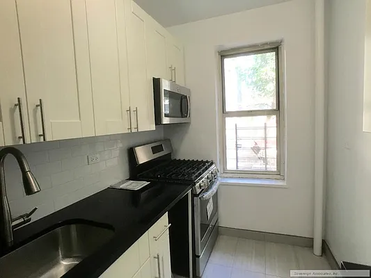 Rented by Sovereign Associates | media 23