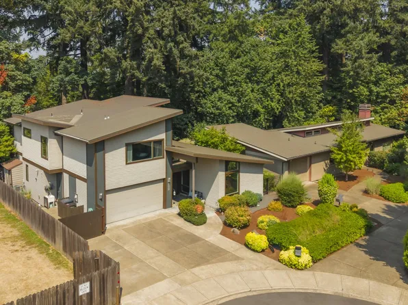 1393 Buck St, West Linn, OR 97068