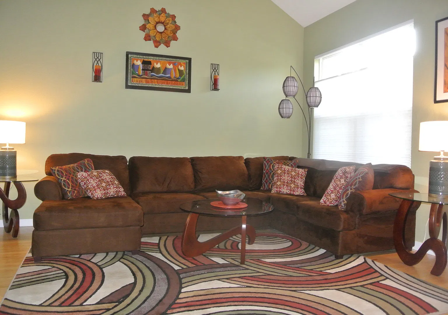 Luxurious Townhome in McKay Landing. — Photo 4