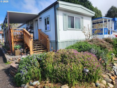 16131 W Hoffeldt Ln SPACE 5, Brookings, OR, 97415