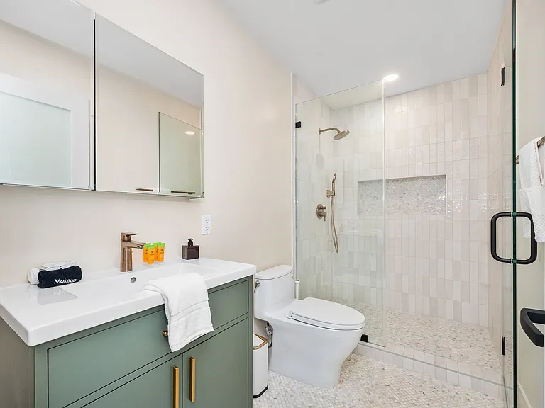 1211 Seal Way #B — Photo 18