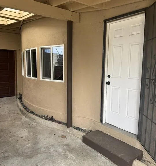 4933 Presidio Dr — Photo 1