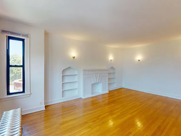 5053 S. Ellis Avenue — Photo 16