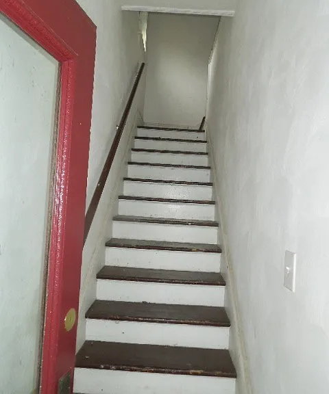 379 Walnut Ave SW — Photo 17