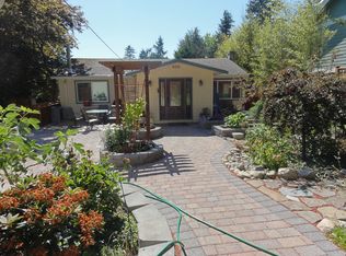 15867 15th Ave NE, Shoreline, WA 98155