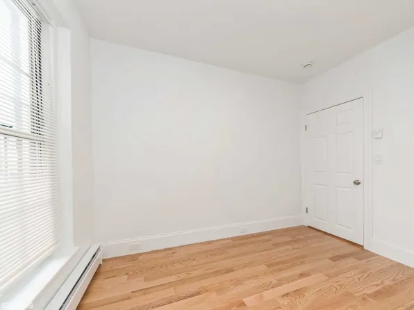 (undisclosed Address), Boston, MA 02115