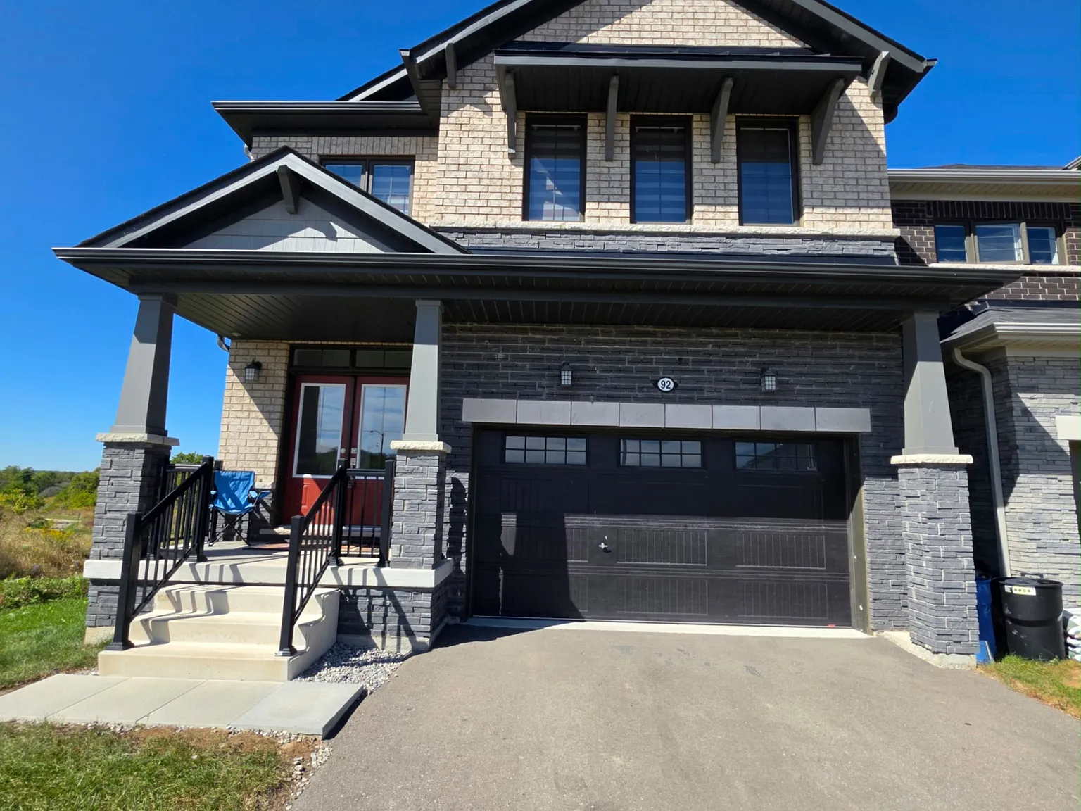 4 bed, $2,800 — Photo 2