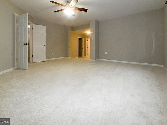 5th image of 28024 Pastor Ct