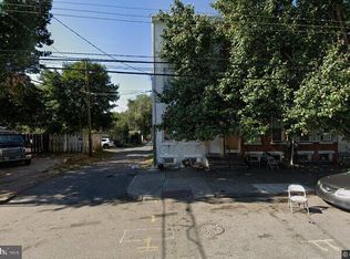 910 W Washington St, Norristown, PA 19401