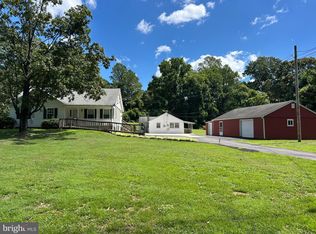 1581 Iron Hill Rd, Newark, DE 19702