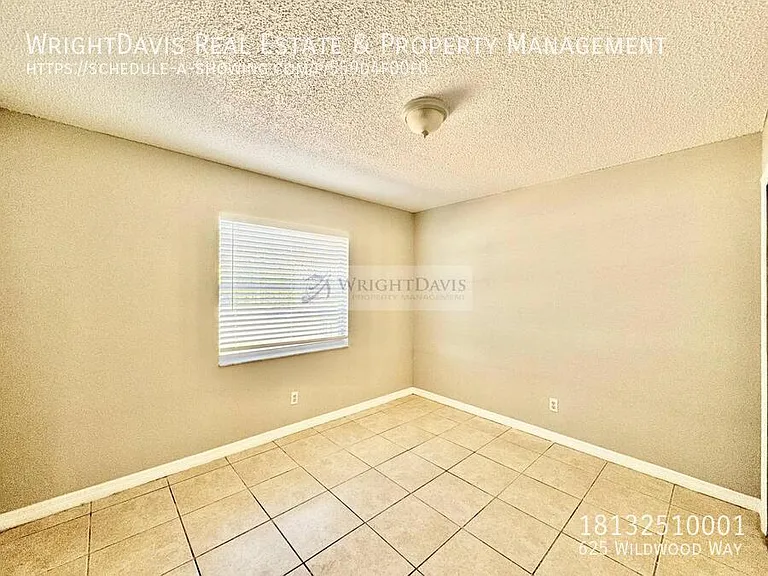 625 Wildwood Way — Photo 9