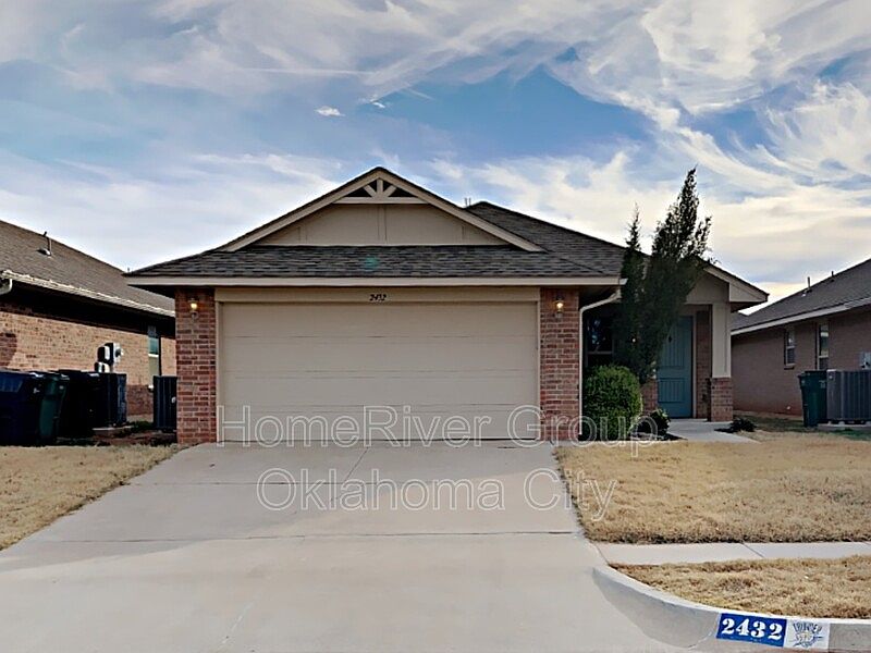 1st image of 2432 NW 198th St