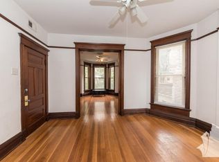 853 W Wellington Ave #3, Chicago, IL 60657