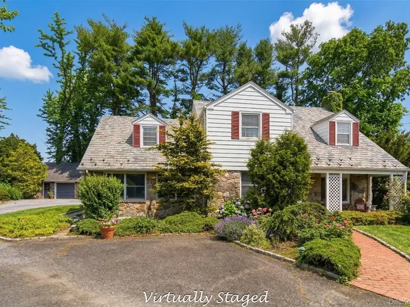 101 Convent Road, Syosset, NY 11791