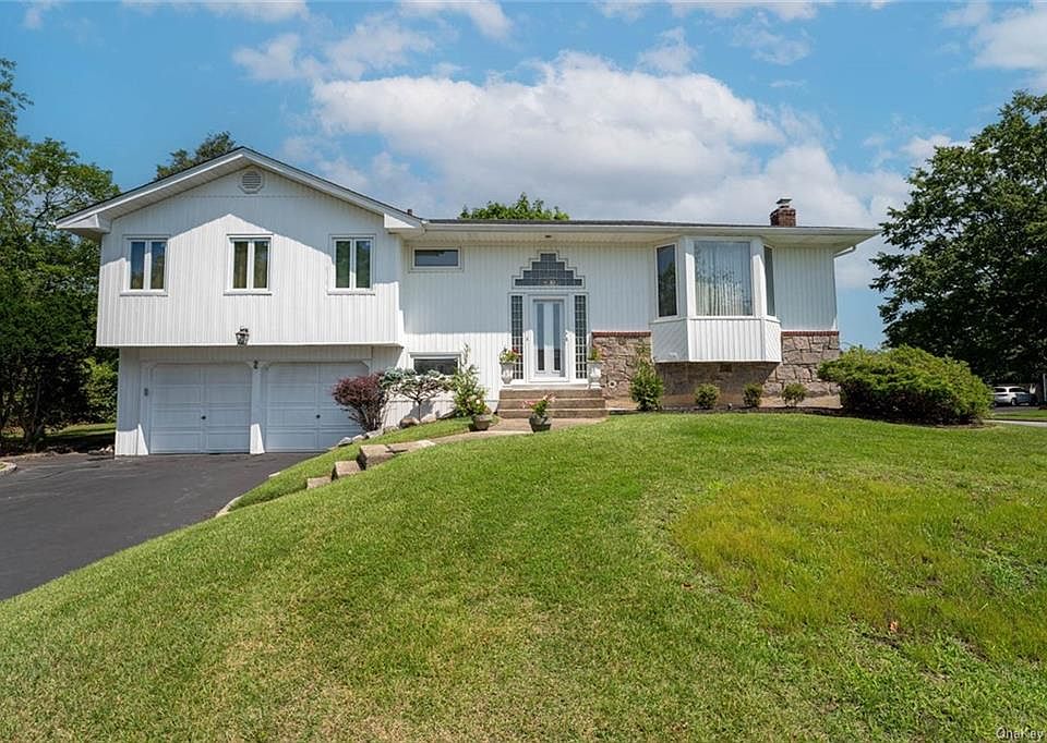 2 Chemung Place, Jericho, NY 11753 MLS H6259532 Zillow