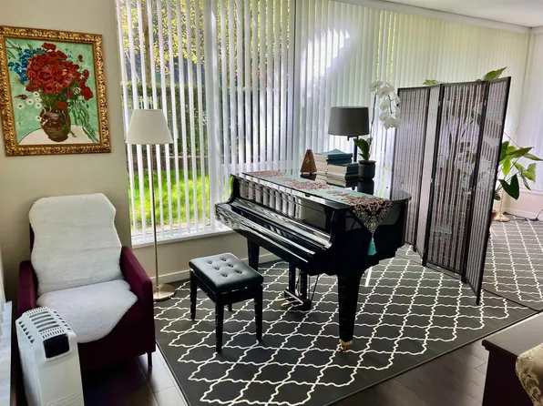 5728 Berton Ave #110, Greater Vancouver, BC V6S 0C1