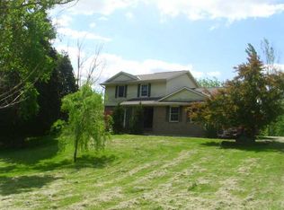 1403 Jeb Ct, Lawrenceburg, IN 47025