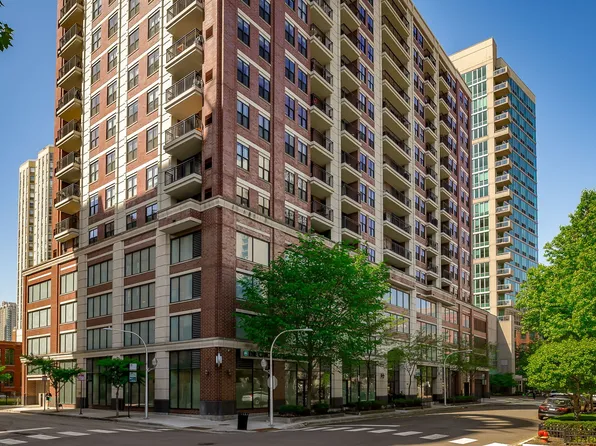 451 W Huron St Unit 1502, Chicago, IL 60654