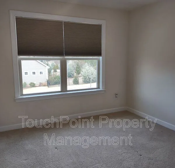1019 Hamilton Mill Dr — Photo 16