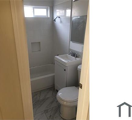 2nd image of 849 E 42nd St