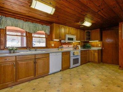628 N Chaparral, Burnet, TX, 78611