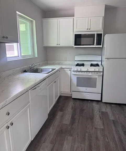 515 Winburn Ave — Photo 11