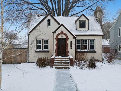 1510 8th St S, Fargo, ND, 58103