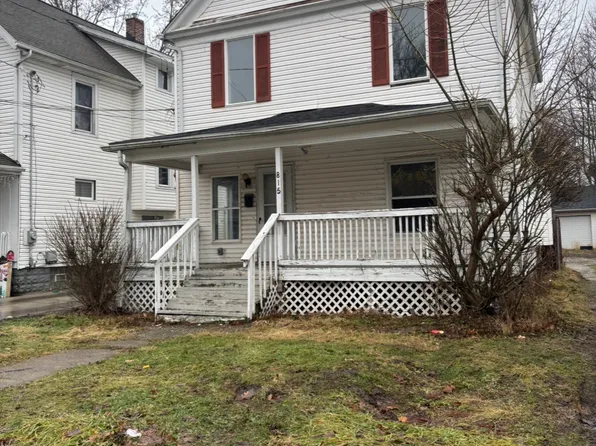 815 Chalker St, Akron, OH 44310