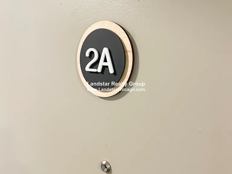 3407 W Fullerton Ave #3D — Photo 1
