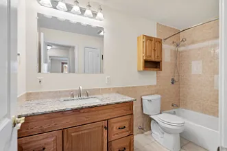 Windjammer Apartment Homes — Photo 4