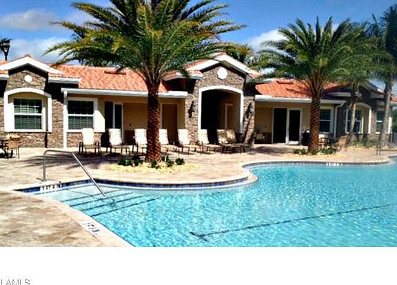 3rd image of 28000 Sosta Ln #102