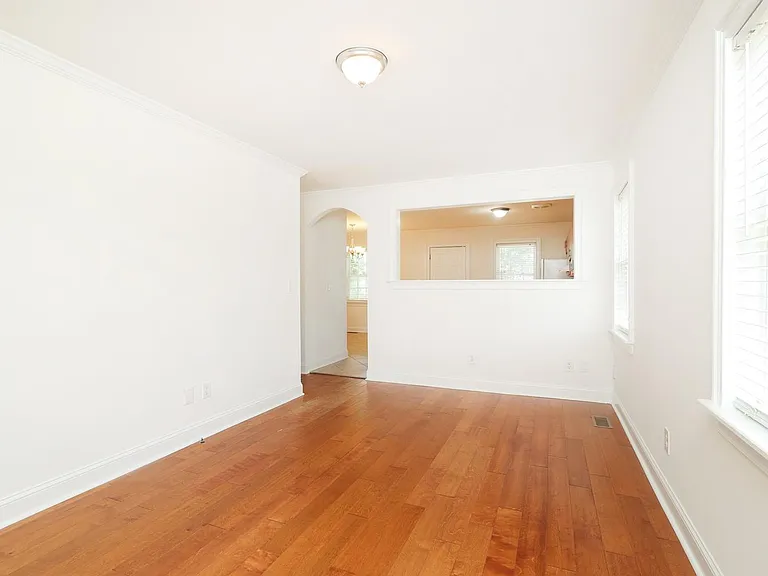 1812 Pegram St — Photo 13