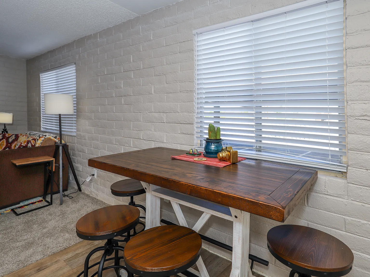 1 bed, 768 sqft, $1,895 — Photo 4