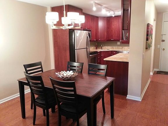 3rd image of 1555 N Sandburg Ter APT 314