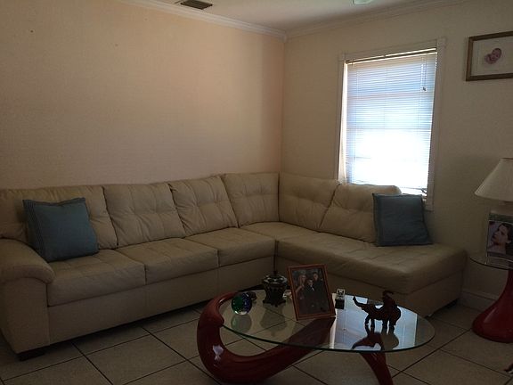 3rd image of 235 NW 50th Ave