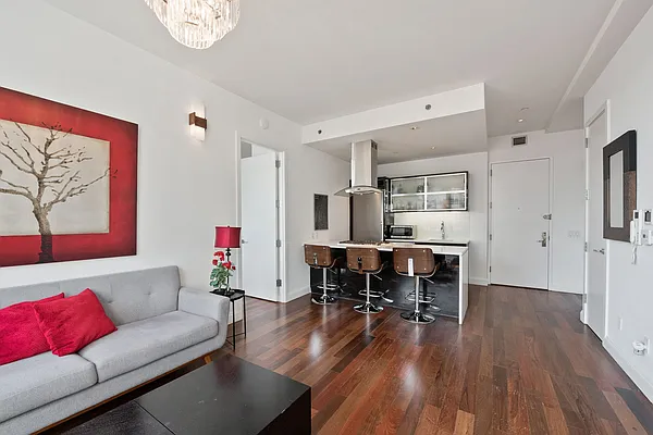 Rented by Compass | media 23