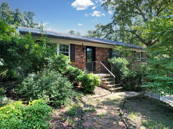 2860 McDaris Cir SE, Cleveland, TN 37323