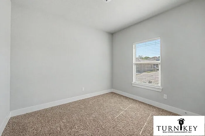 213 S Stewart St #A — Photo 22